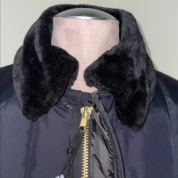 NWT - Refrigiwear Iron-Tuff® Polar Jacket With Faux Fur Collar - Picture 9 of 14